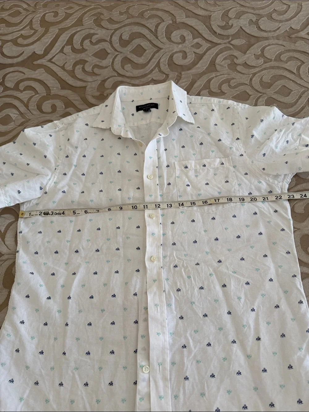 Banana Republic crisp white
